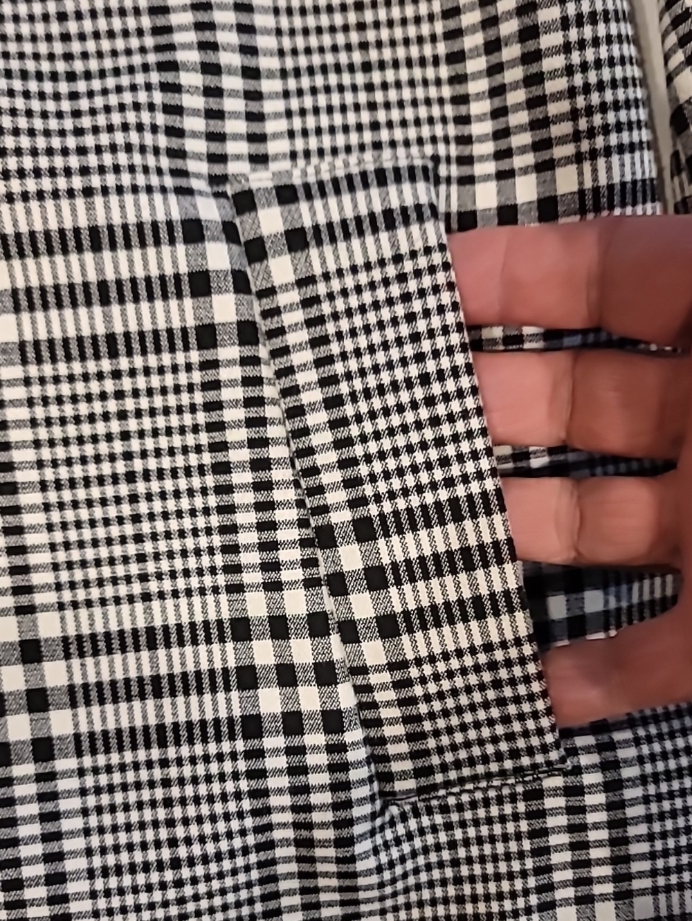 Carolina Belle Glen Plaid Top Coat Black White Large - Picture 8 of 15